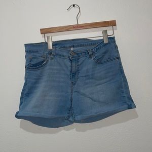 Levi Shorts